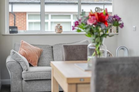 1405367-15-698079...