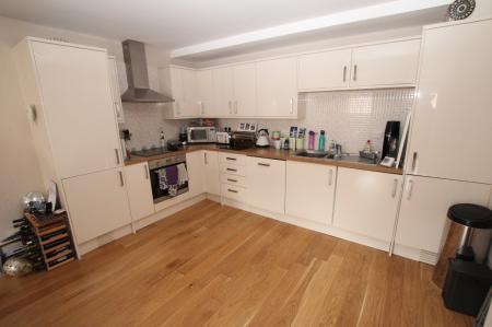 Photo 02
