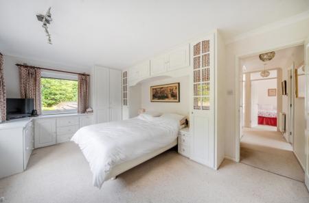 1342413-10-68ae28...