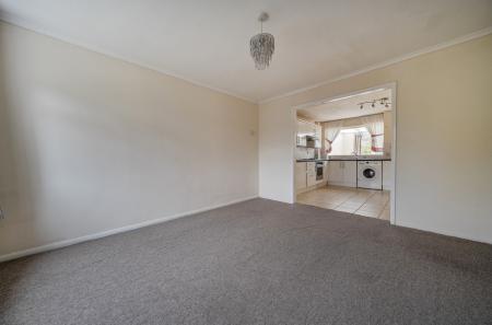 1372193-8-690235d...