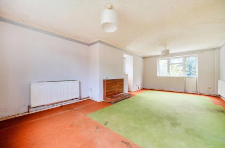 1370940-18-6904c2...