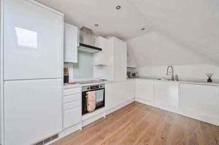 1373416-1-6909cec...