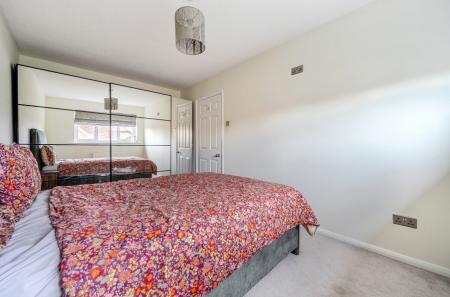 1375606-14-691218...