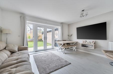 1406075-13-698493...