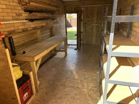 Photo 32