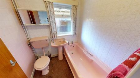 Knowsley View Bathroom