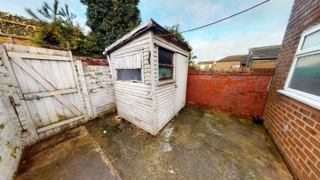 Allanson Street Rear Yard