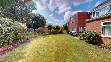 The Avenue Rear Garden