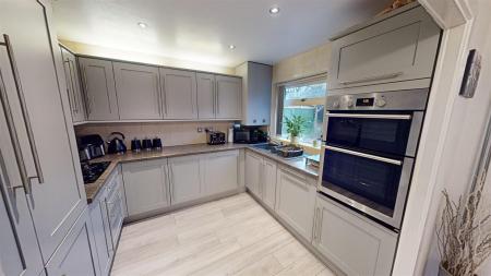 Ashfield Crescent - Kitchen