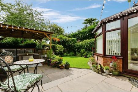 Ashfield Crescent - Rear Garden