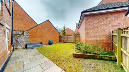 St Thomas Close Rear Garden