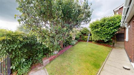 Ashfield Crescent Rear Garden