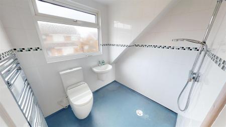 Penryn Avenue Wet Room