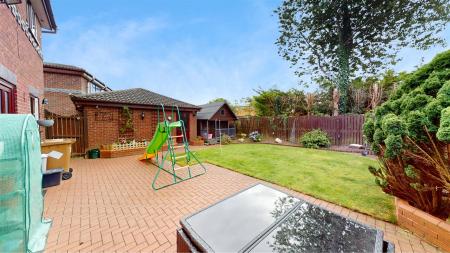 Ledbury Close Rear Garden