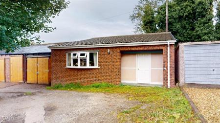 Moss Bank Road Outbuilding