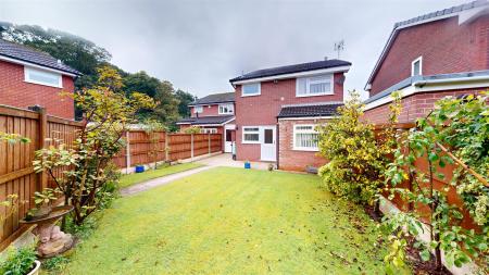 Forest Mead Rear Garden