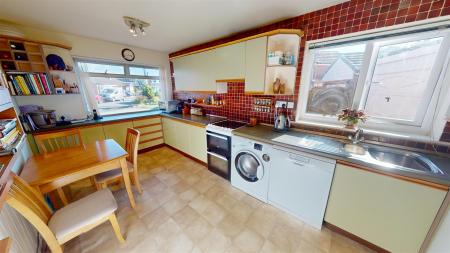 Astley Close Kitchen