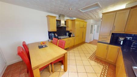 Dunsmore Close Kitchen