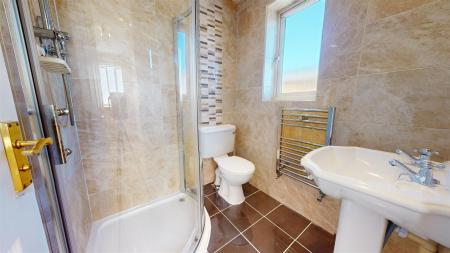 Edenhurst En-suite