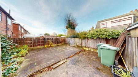 Clipsley Crescent Rear Garden