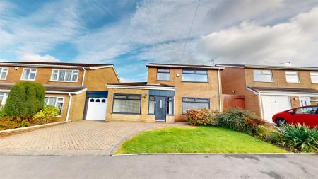 Highfield Drive - To Let