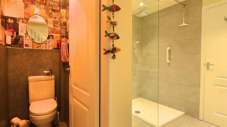 Stuart Crescent Ground Floor Shower Room