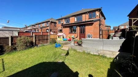 Clipsley Crescent Rear Garden