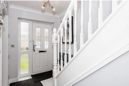 Bexhill Gardens Hallway