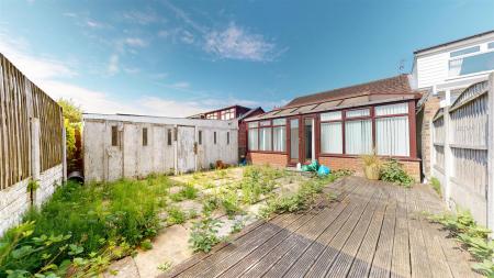 Wells Avenue Rear Garden