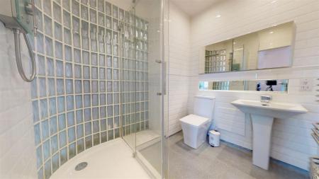 Lord Street Shower Room