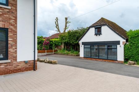 Cote Fold Outbuilding
