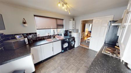 Roland Avenue Kitchen