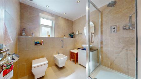 Newton Road Bathroom