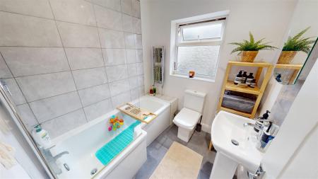 Birley St Bathroom