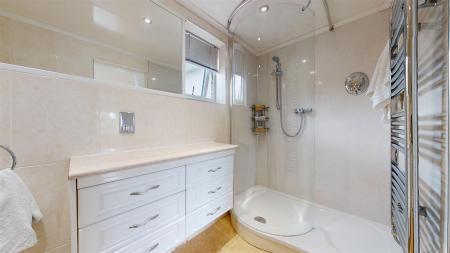 Westby, Gillars Lane En-Suitr