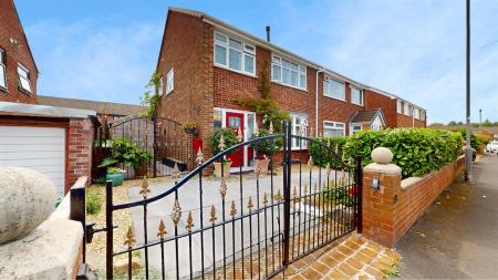 Bramcote Avenue For Sale