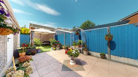 The Shires Rear Garden