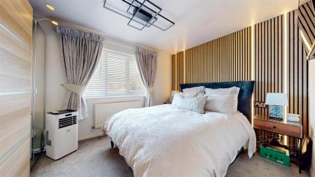The Shires Bedroom