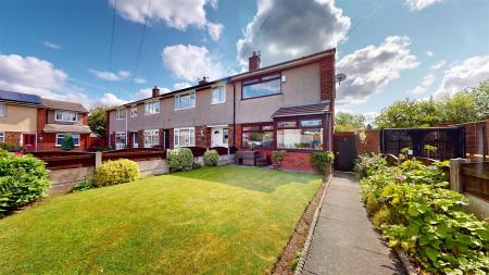 Marsland Grove Front Garden