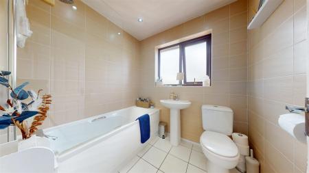 Brookside Way Bathroom