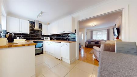 Grantham Crescent Kitchen