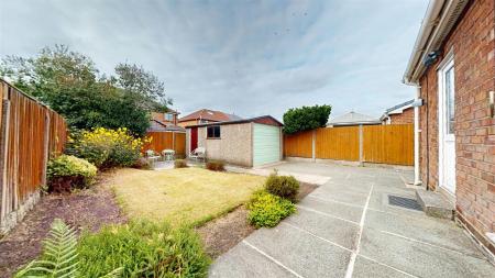 Oak Tree Road Rear Garden