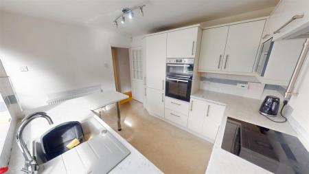 Pinfold Drive Kitchen