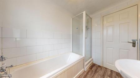 Penny Lane Bathroom