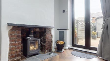 Mona Street Dining Room