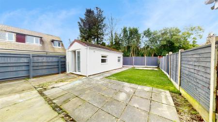 Windermere Drive Rear Garden