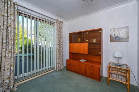 Furness Avenue - Reception Room