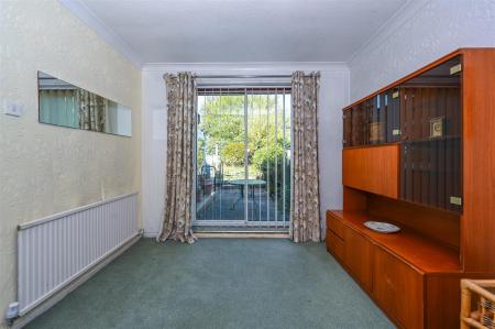 Furness Avenue - Reception Room
