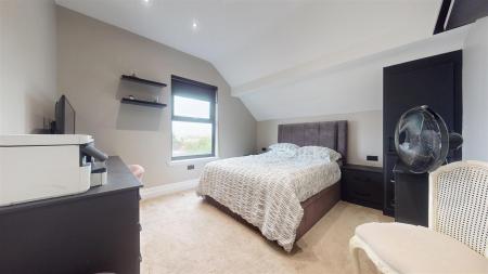 Dentons Green Lane Bedroom