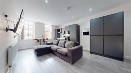 Coronation Walk To Let